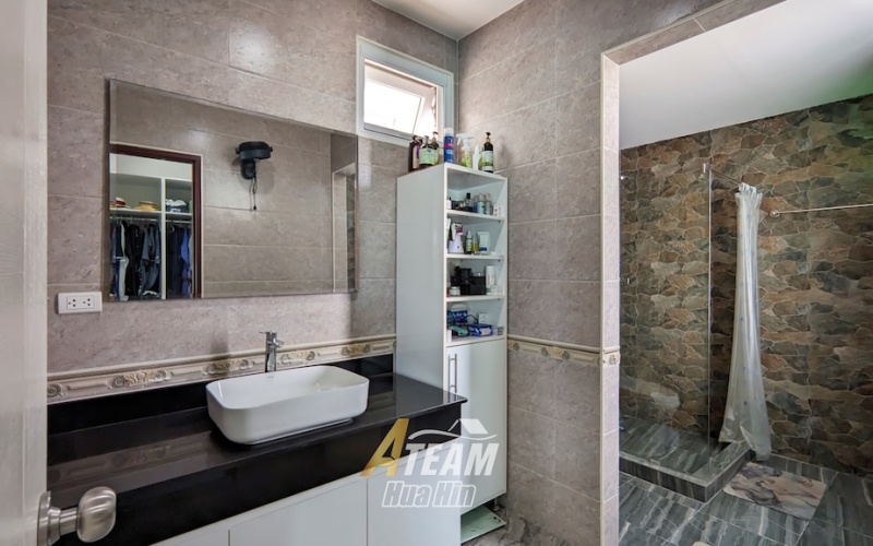 Hua Hin, Hua Hin Center , 3 Bedrooms, 3 Bathrooms, House / Villa, For Sale, ,0,2135, A-Team Real estate