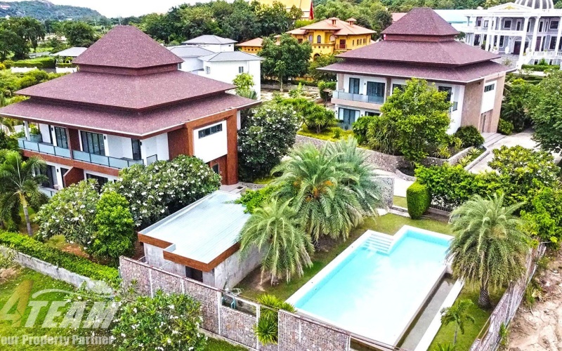 Hua Hin Center, 14 Bedrooms, 14 Bathrooms, Apartment / Condo, For Sale,0,2149, A-Team Real estate