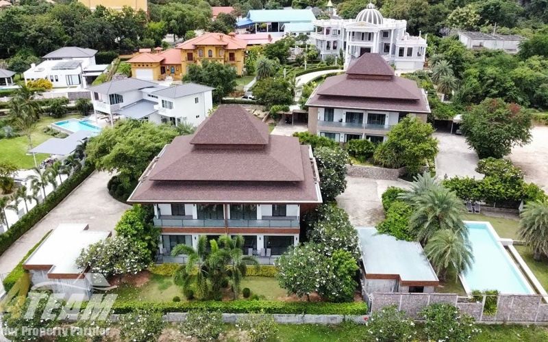 Hua Hin Center, 14 Bedrooms, 14 Bathrooms, Apartment / Condo, For Sale,0,2149, A-Team Real estate
