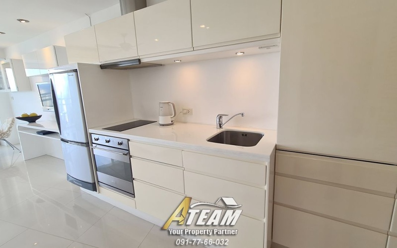 Sea-view-high-rise-condo-for-sale-in-takiap-hua-hin-kitchen