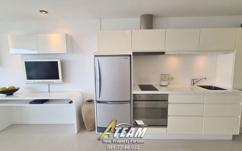 Sea-view-high-rise-condo-for-sale-in-takiap-hua-hin-kitchen1