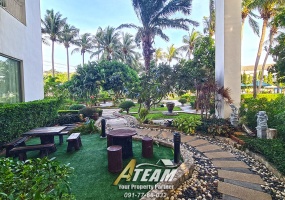 Sea-view-high-rise-condo-for-sale-in-takiap-hua-hin-common-area Sea-view-high-rise-condo-for-sale-in-takiap-hua-hin-common-area