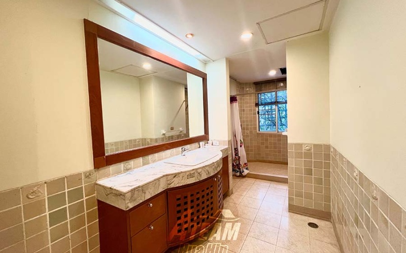 Hua Hin Center , 2 Bedrooms, 2 Bathrooms, Apartment / Condo, For Rent, ,0,2185, A-Team Real estate