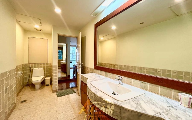 Hua Hin Center , 2 Bedrooms, 2 Bathrooms, Apartment / Condo, For Rent, ,0,2185, A-Team Real estate