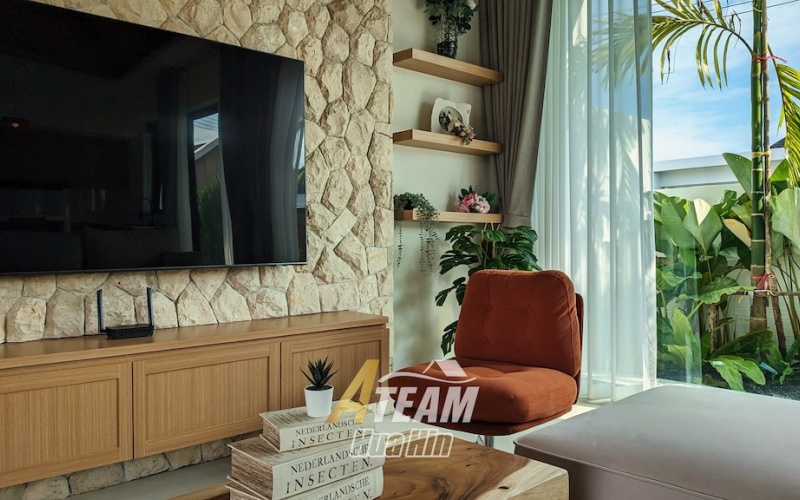 Secure this luxury 3-bedroom, 4-bathroom pool villa in Hua Hin’s Black Mountain area for only 14.5M THB pre-completion. Fully furnished, 319 sqm usable area, 808 sqm land, mountain views, mini golf lawn, and 5-year warranty.