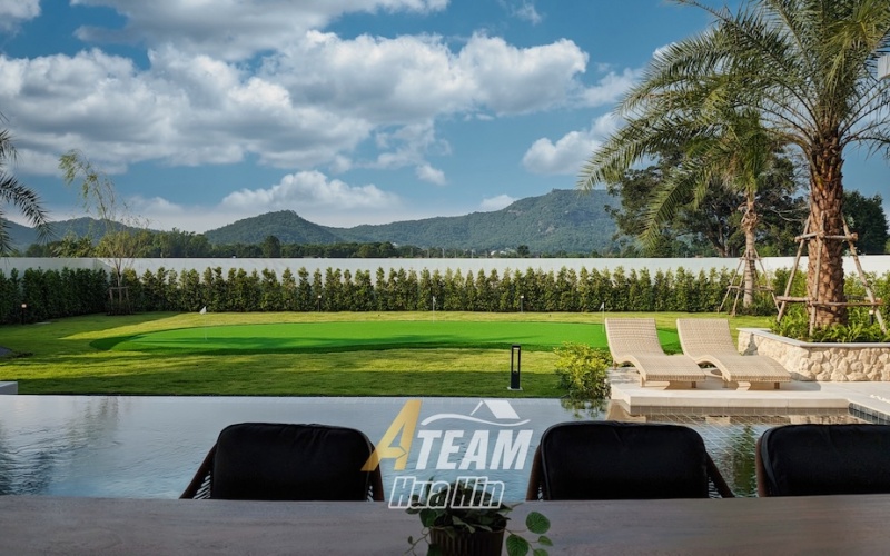 Secure this luxury 3-bedroom, 4-bathroom pool villa in Hua Hin’s Black Mountain area for only 14.5M THB pre-completion. Fully furnished, 319 sqm usable area, 808 sqm land, mountain views, mini golf lawn, and 5-year warranty.