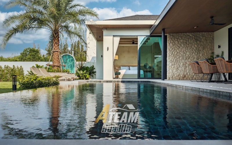 Secure this luxury 3-bedroom, 4-bathroom pool villa in Hua Hin’s Black Mountain area for only 14.5M THB pre-completion. Fully furnished, 319 sqm usable area, 808 sqm land, mountain views, mini golf lawn, and 5-year warranty.