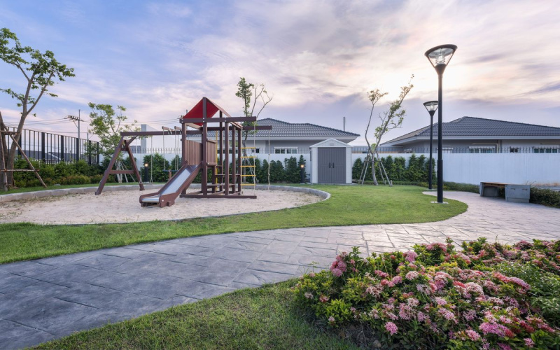 Hua Hin, Hua Hin Center , 2 Bedrooms, 2 Bathrooms, House / Villa, For Sale, ,1117, A-Team Real estate
