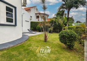 pool villa hua hin, khao noi villa, investor property hua hin, 5 bedroom villa thailand, leasehold villa hua hin, rental income property, hua hin real estate