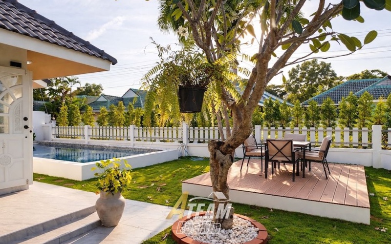 Hua Hin house for sale, Soi 102 home, renovated house Hua Hin, 3 bedroom Hua Hin, pool access home Hua Hin, family home Hua Hin, affordable Hua Hin property, Thailand real estate