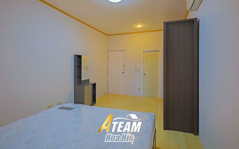 Dusita 1 Hua Hin rental
Hua Hin house for rent
3 bedroom villa Hua Hin
Hua Hin long term rental
Garden villa Hua Hin
Renovated home for rent Hua Hin
Semi furnished house Hua Hin
Hua Hin family home rental
Private garden villa Hua Hin
Peaceful village Hua Hin rent