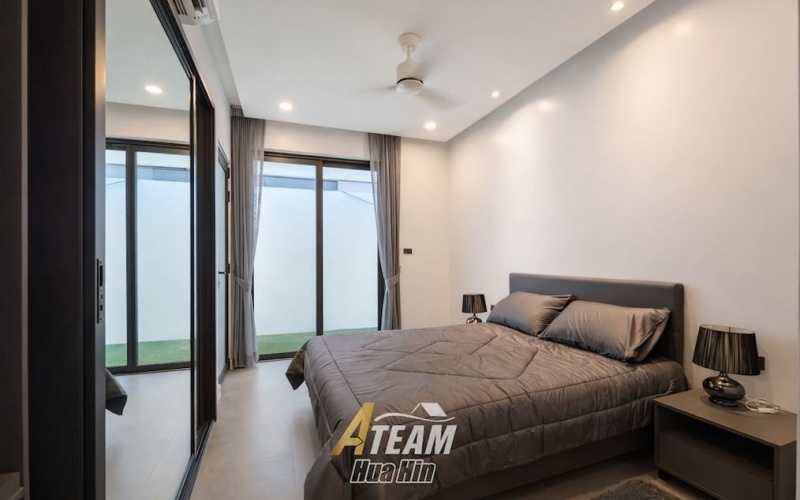 Modern pool villa Hua Hin, Soi 114 villa for sale, Hua Hin luxury villa, in-town pool villa, modern house Hua Hin, Hua Hin property investment, fully furnished villa