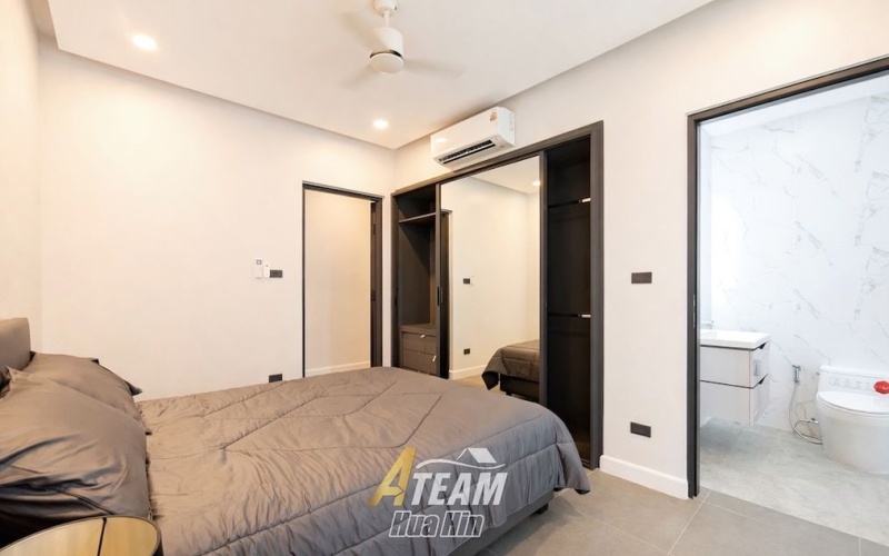 Modern pool villa Hua Hin, Soi 114 villa for sale, Hua Hin luxury villa, in-town pool villa, modern house Hua Hin, Hua Hin property investment, fully furnished villa