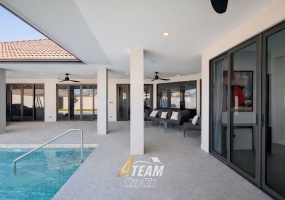 Modern pool villa Hua Hin, Soi 114 villa for sale, Hua Hin luxury villa, in-town pool villa, modern house Hua Hin, Hua Hin property investment, fully furnished villa
