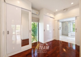 Hillside Hamlet 7, luxury villa Hua Hin, pool villa for sale Hua Hin, Chanote title villa, Hua Hin investment property, saltwater pool villa, gated community Hua Hin