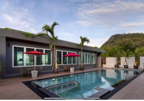 Hillside Hamlet 7, luxury villa Hua Hin, pool villa for sale Hua Hin, Chanote title villa, Hua Hin investment property, saltwater pool villa, gated community Hua Hin