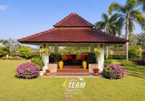 Exceptional 6-bedroom luxury pool villa on 3,200 sqm freehold land in Hunsa Residence, Nong Kae, Hua Hin. Ideal private estate or retreat.