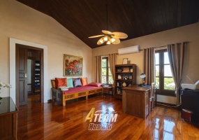 Exceptional 6-bedroom luxury pool villa on 3,200 sqm freehold land in Hunsa Residence, Nong Kae, Hua Hin. Ideal private estate or retreat.