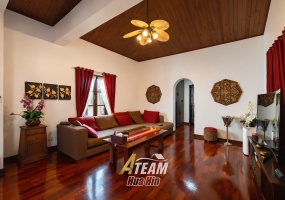 Exceptional 6-bedroom luxury pool villa on 3,200 sqm freehold land in Hunsa Residence, Nong Kae, Hua Hin. Ideal private estate or retreat.