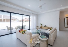 Wang Pong Hua Hin villa, pool villa Hua Hin, house for sale Hua Hin, freehold villa Thailand, European standard villa, Hua Hin property investment, modern pool villa