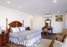Hin Lek Fai estate, Hua Hin 4 rai property, Thai style villa Hua Hin, large land villa Thailand, freehold estate Hua Hin, luxury pool villa Hua Hin, Hua Hin land investment, private compound Hua Hin, tropical estate Thailand, Hua Hin property for sale
