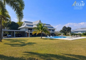 Hin Lek Fai estate, Hua Hin 4 rai property, Thai style villa Hua Hin, large land villa Thailand, freehold estate Hua Hin, luxury pool villa Hua Hin, Hua Hin land investment, private compound Hua Hin, tropical estate Thailand, Hua Hin property for sale