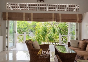 Baan Chaliang Lom, beachfront villa Hua Hin, house for sale Central Hua Hin, luxury villa Hua Hin, Hua Hin investment property, beachfront house Thailand, Hua Hin rental investment, premium gated community Hua Hin, sea access villa Hua Hin