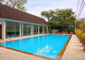 Baan Chaliang Lom, beachfront villa Hua Hin, house for sale Central Hua Hin, luxury villa Hua Hin, Hua Hin investment property, beachfront house Thailand, Hua Hin rental investment, premium gated community Hua Hin, sea access villa Hua Hin