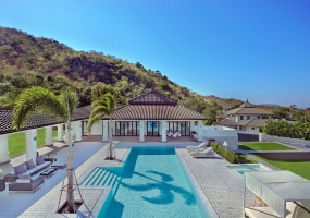 8/35 , Nong Gae, Hua Hin Center 77110, 4 Bedrooms, 4 Bathrooms, House / Villa, For Sale, Moobaan Hua Na,0,1150, A-Team Real estate