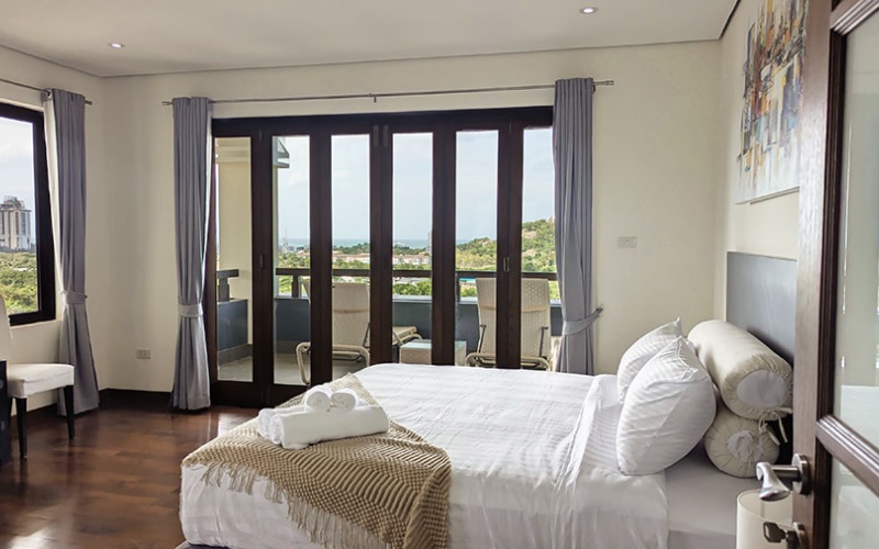 Hua Hin, Hua Hin Center, 3 Bedrooms, 3 Bathrooms, Apartment / Condo, For Rent,0,2488, A-Team Real estate