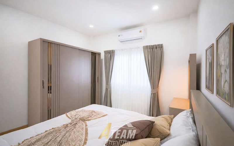 Hua Hin house for sale, Hua Hin pool villa, Soi 102 Hua Hin property, Hua Hin center house, modern villa Hua Hin, Hua Hin private pool house, open plan kitchen Hua Hin, fully furnished house Hua Hin, Hua Hin investment property, house near Market Village Hua Hin