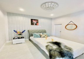 Hua Hin Center 771100, 2 Bedrooms, 2 Bathrooms, House / Villa, For Sale,1155, A-Team Real estate