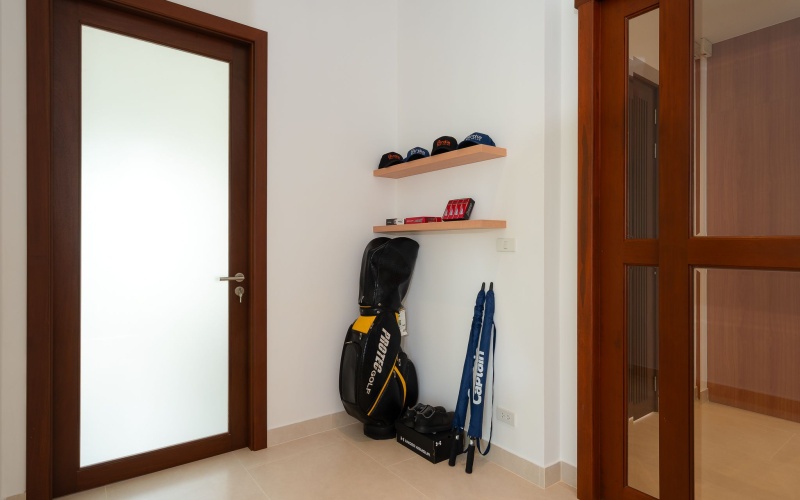 Balinese villa Hua Hin, Black Mountain villa for sale, luxury pool villa Hua Hin, mountain view villa Hua Hin, Hua Hin property for sale, tropical villa Thailand, furnished pool villa Hua Hin, golf area villa Hua Hin, luxury real estate Hua Hin, Black Mountain property