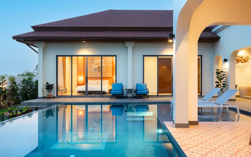 Balinese villa Hua Hin, Black Mountain villa for sale, luxury pool villa Hua Hin, mountain view villa Hua Hin, Hua Hin property for sale, tropical villa Thailand, furnished pool villa Hua Hin, golf area villa Hua Hin, luxury real estate Hua Hin, Black Mountain property