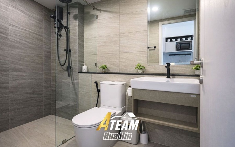 Supalai Blue Whale Hua Hin, condo for rent Hua Hin, sea view condo Hua Hin, 1 bedroom condo Hua Hin, high-rise condo Hua Hin, Hua Hin rental property, modern condo Hua Hin, beachfront area Hua Hin