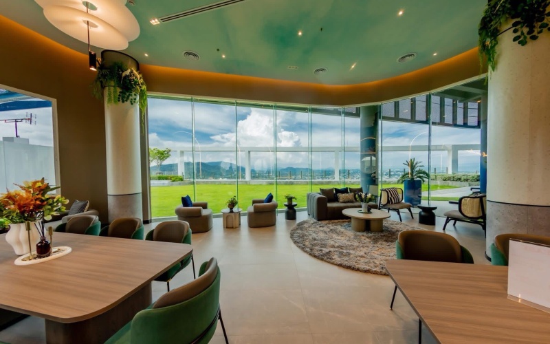 Supalai Blue Whale Hua Hin, condo for rent Hua Hin, sea view condo Hua Hin, 1 bedroom condo Hua Hin, high-rise condo Hua Hin, Hua Hin rental property, modern condo Hua Hin, beachfront area Hua Hin