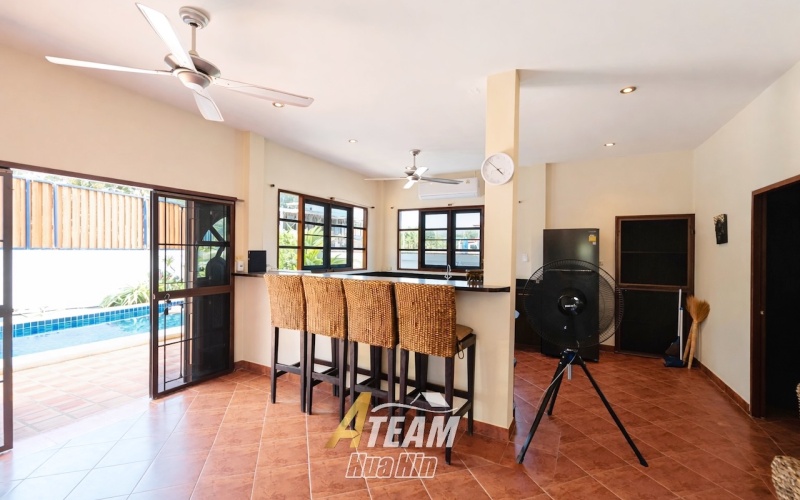 Hua Hin, Hua Hin Center, 2 Bedrooms, 2 Bathrooms, House / Villa, For Rent,0,2556, A-Team Real estate