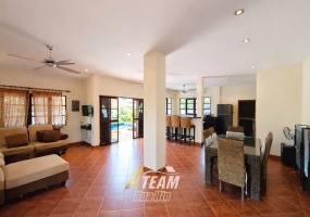 Hua Hin, Hua Hin Center, 2 Bedrooms, 2 Bathrooms, House / Villa, For Rent,0,2556, A-Team Real estate