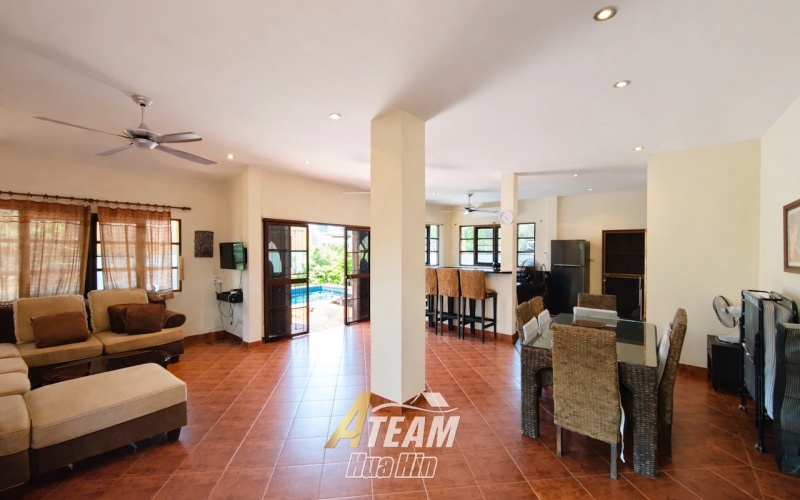 Hua Hin, Hua Hin Center, 2 Bedrooms, 2 Bathrooms, House / Villa, For Rent,0,2556, A-Team Real estate