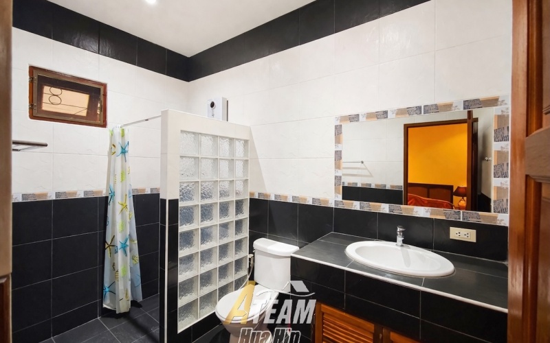 Hua Hin, Hua Hin Center, 2 Bedrooms, 2 Bathrooms, House / Villa, For Rent,0,2556, A-Team Real estate