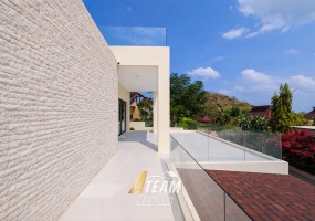 Brand-new 7-bedroom luxury villa in Panorama Khao Tao with infinity pool, sea and mountain views, 800 sqm living area, and 996 sqm land plot. A-Team Real estate