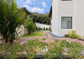 Brand-new 7-bedroom luxury villa in Panorama Khao Tao with infinity pool, sea and mountain views, 800 sqm living area, and 996 sqm land plot. A-Team Real estate Brand-new 7-bedroom luxury villa in Panorama Khao Tao with infinity pool, sea and mountain views, 800 sqm living area, and 996 sqm land plot. A-Team Real estate