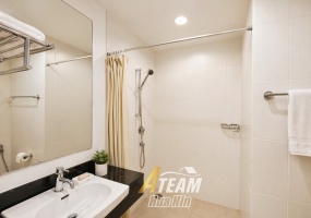 Hua Hin Center , 2 Bedrooms, 1 Bathroom, Apartment / Condo, For Sale, ,0,2591, A-Team Real estate