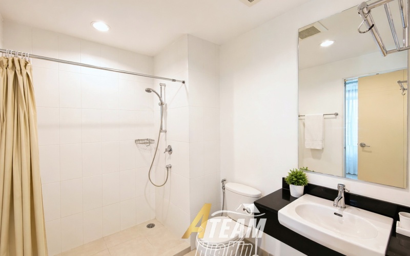 Hua Hin Center , 2 Bedrooms, 1 Bathroom, Apartment / Condo, For Sale, ,0,2591, A-Team Real estate