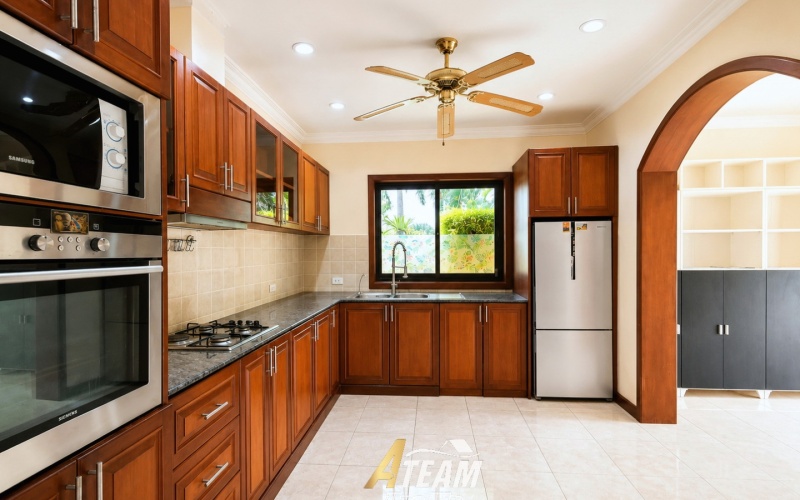 Hua Hin, Hua Hin Center , 3 Bedrooms, 2 Bathrooms, House / Villa, For Sale, ,0,2615, A-Team Real estate