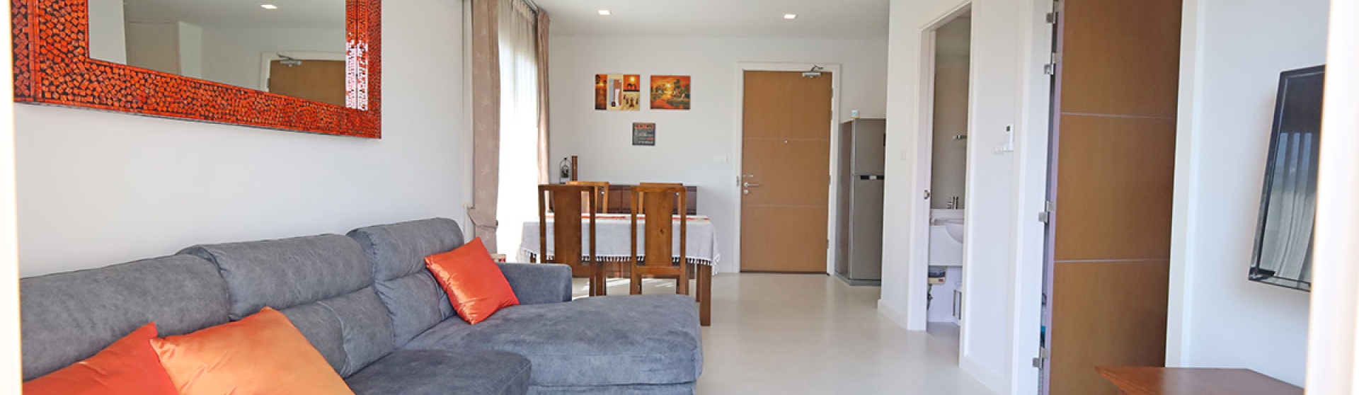 Spacious 1-Bedroom Condo at The Seacraze – 5 Mins to the Beach