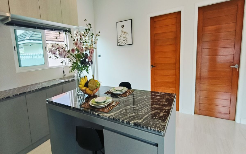 Hua Hin Center, 3 Bedrooms, 2 Bathrooms, House / Villa, For Sale,1205, A-Team Real estate