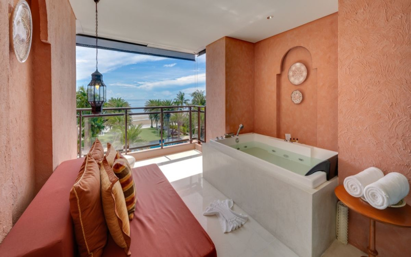 Hua Hin Center , 1 Bedroom, 1 Bathroom, Apartment / Condo, For Sale, ,1236, A-Team Real estate