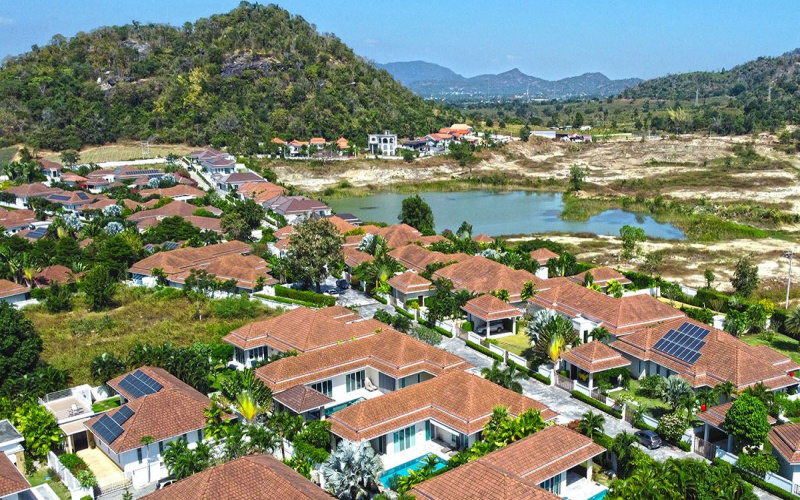 Pool-villa-For-Sale-Hua-Hin-Red-moutain-water-side-drone