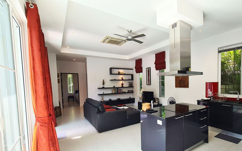 Pool-villa-For-Sale-Hua-Hin-Red-moutain-water-side-livingroom